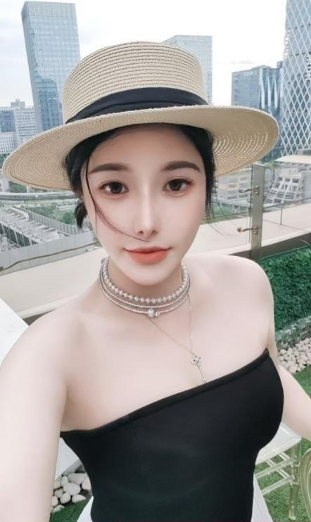 蜜桃臀性感小演员-51约啪